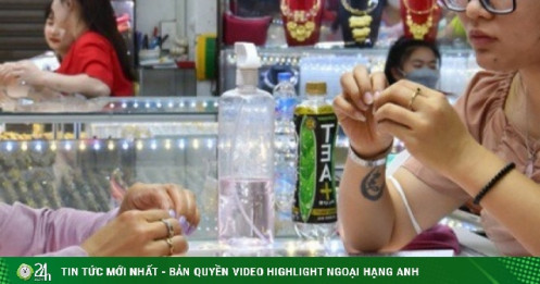 Giá vàng miếng SJC, vàng nhẫn giảm liên tiếp
