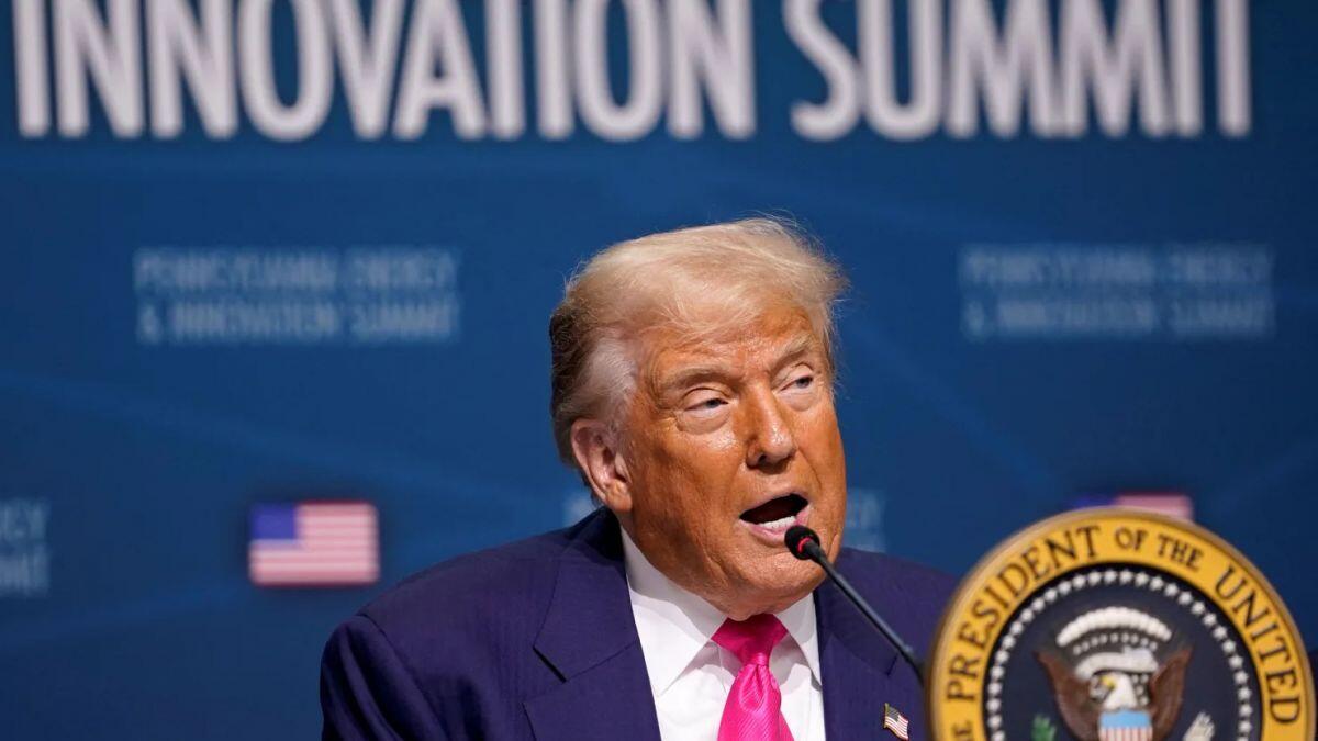 Ông Trump đe dọa áp thuế hơn 10% với loạt quốc gia nhỏ: “Sẽ gửi thư sớm thôi!”