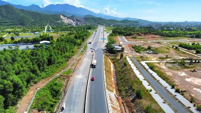 Thêm 2 tuyến cao tốc đáp ứng tiến độ, đảm bảo thông xe trong năm 2025