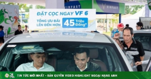 Chưa chính thức hạn chế xe xăng, xe điện đã 'lên ngôi' trong tháng 6?