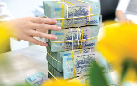 Khi tín dụng tăng trưởng mạnh mẽ...