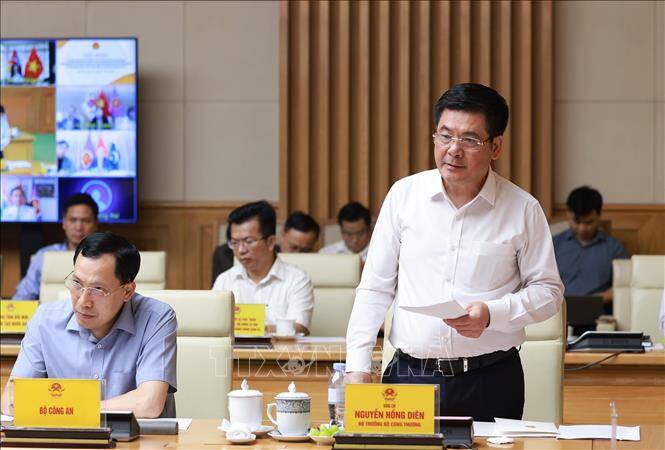 Thủ tướng: Ngoại giao kinh tế phục vụ mục tiêu tăng trưởng 8,3 - 8,5% năm 2025