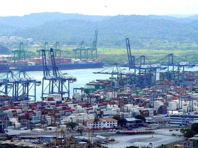 Thỏa thuận cảng biển Panama của CK Hutchison có thể được gia hạn