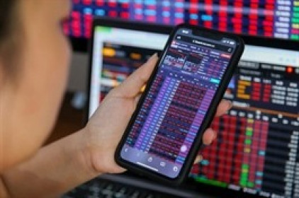 30/07: Đọc gì trước giờ giao dịch chứng khoán?