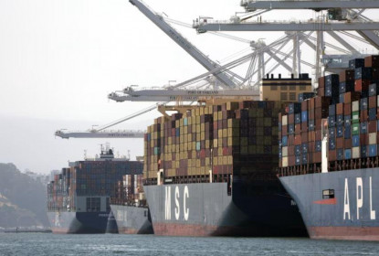 IMF nâng dự báo tăng trưởng toàn cầu