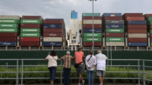 Những dấu hiệu ảm đạm đằng sau số liệu GDP tốt hơn dự báo của Mỹ