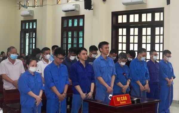 Hải Phòng: 14 cựu cán bộ Hải quan hầu tòa