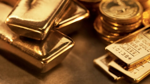 Giá vàng cao nhất 2 tuần vì nhu cầu “hầm trú ẩn” và khả năng Fed sắp hạ lãi suất