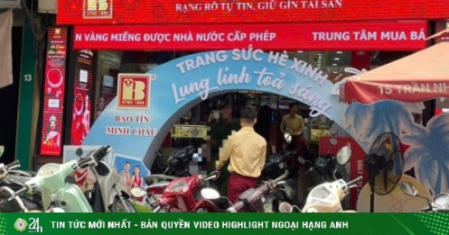 Giá vàng chiều 8/8/2025: Tăng dựng đứng lên mức cao nhất lịch sử, bất ngờ cảnh mua bán tại phố vàng