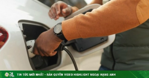 Doanh số bán xe điện bùng nổ sau động thái của ông Trump