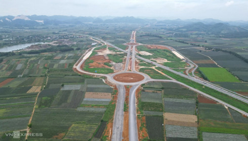 Ninh Bình đề xuất xây ba tuyến đường đạt tiêu chuẩn cao tốc