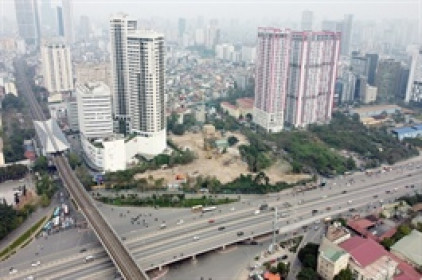 Doanh nghiệp bất động sản niêm yết sôi động mua bán dự án