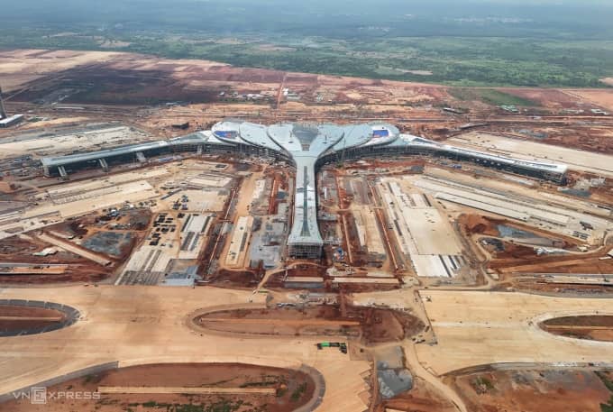 Thủ tướng yêu cầu khánh thành sân bay Long Thành sớm một năm