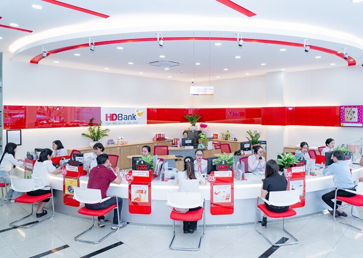 Loạt ngân hàng điều chỉnh lãi tiết kiệm, mức lãi cao nhất người gửi nhận được là bao nhiêu?