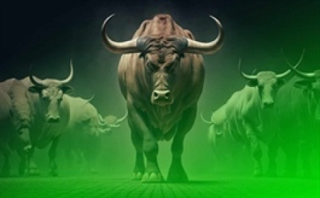 Góc nhìn 21/08: Quán tính đi lên kèm rung lắc?