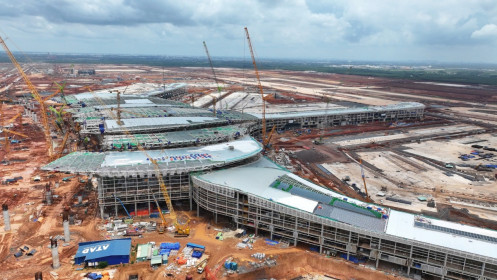 Làm sao để Long Thành và Tân Sơn Nhất cùng khai thác hiệu quả?