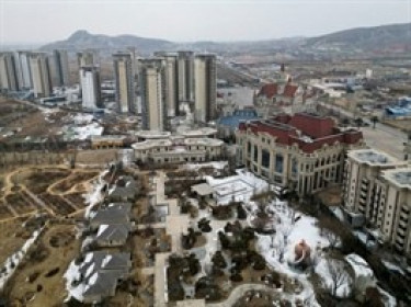 Evergrande sụp đổ: Bài học đắt giá từ một đế chế nợ