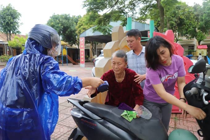 Tin bão mới nhất ngày 25/8: Bão Kajiki mạnh cấp 14, đổ bộ Thanh Hóa - Nghệ An vào chiều nay