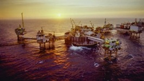 Dầu tăng gần 2%