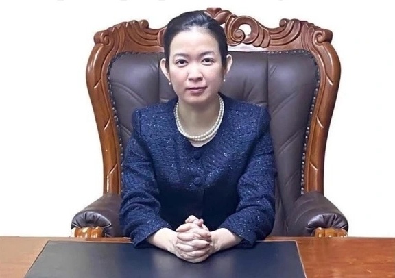 HBS chốt "nữ tướng" thay thế Chủ tịch “gen Z”