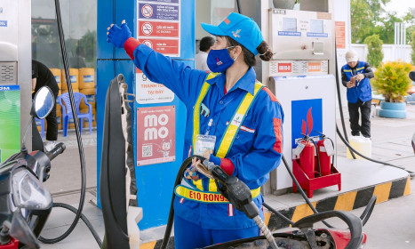 Người dùng còn lo ngại về chất lượng xăng sinh học E10