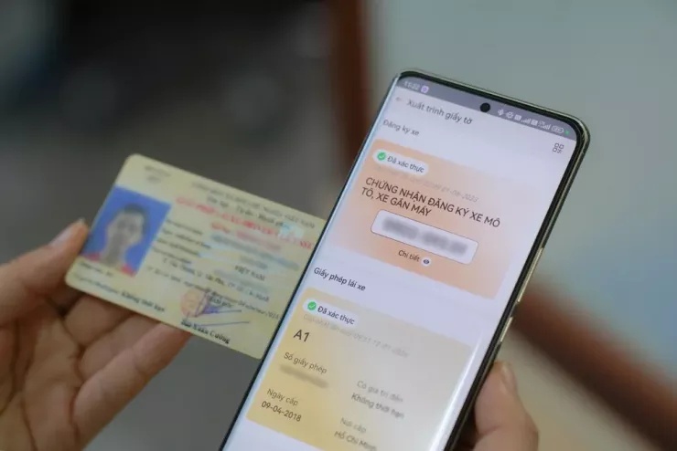 Cách thêm giấy phép lái xe vào VNeID mới nhất mà nhiều người chưa biết