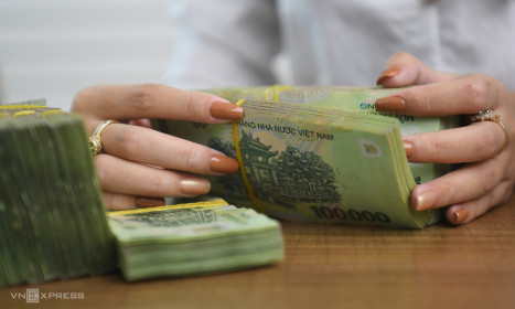 Nhiều ngân hàng liên kết VNeID để chi trả 100.000 đồng dịp 2/9