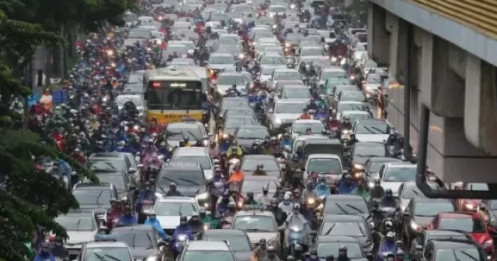 Đề xuất dừng sản xuất, nhập ô tô liên quan tiêu thụ nhiên liệu xăng