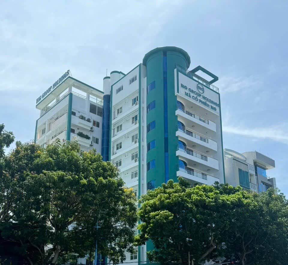 Big Group Holdings bị UBCK xử phạt hành chính vì lỗi công bố thông tin