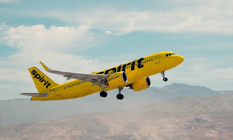 Hãng bay giá rẻ Mỹ nộp đơn phá sản hai lần một năm