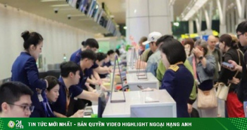 Bất ngờ giá vé máy bay từ TP HCM đi Hà Nội trước lễ diễu binh, diễu hành