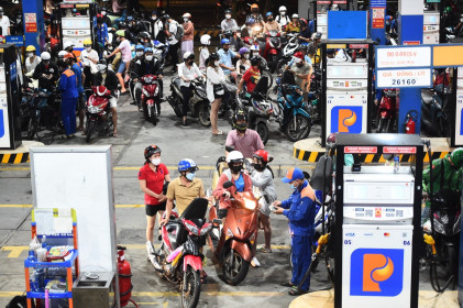 Petrolimex báo lãi thêm chục tỷ đồng sau kiểm toán