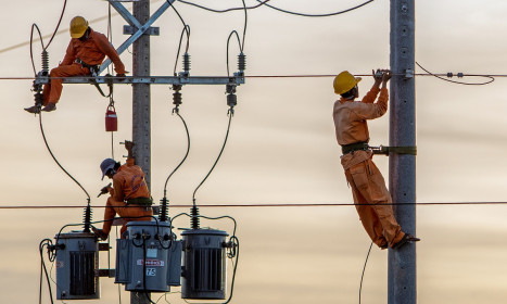 Nghị quyết 70 của Bộ Chính trị: Cơ cấu lại ngành điện để người dân được chọn đơn vị cung cấp