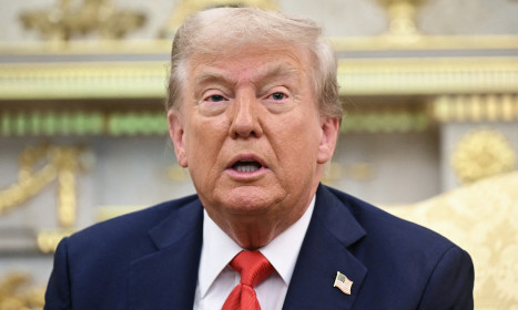 Ông Trump nói sẽ 'rất sớm' áp thuế sản phẩm bán dẫn