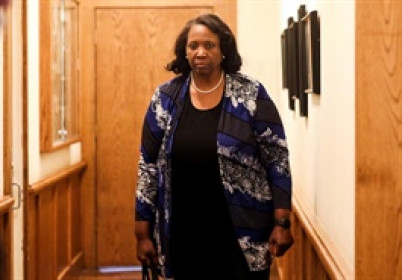 Căng thẳng gia tăng tại Fed: Thống đốc Lisa Cook bị Bộ Tư pháp điều tra