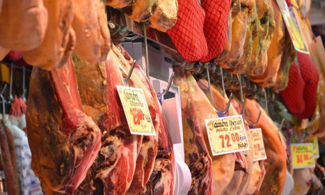 Trung Quốc áp thuế đến 60% thịt heo châu Âu