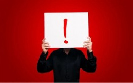 Ba mã cổ phiếu bị giữ nguyên diện cảnh báo vì lỗ lũy kế