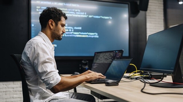 Cuộc chiến nhân tài AI của các ông lớn công nghệ