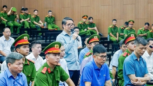 Bị cáo Phạm Thái Hà nhận thức rõ sai phạm và đã viết bản khai báo thêm