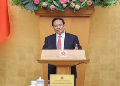 Thủ tướng: Phải vượt mục tiêu 3,000km cao tốc và 1,700km đường ven biển trong năm 2025