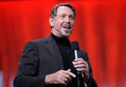Tỷ phú Larry Ellison của Oracle đã cưỡi “sóng thần” AI như thế nào
