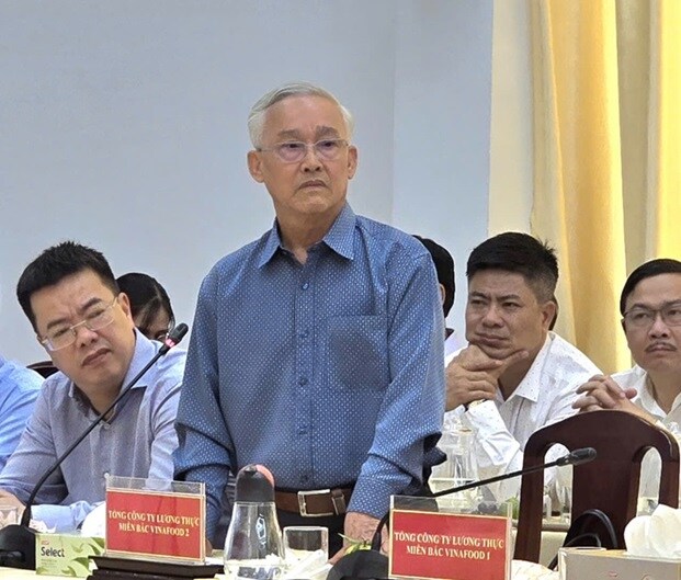 Giá gạo miền Tây đang giảm: Doanh nghiệp cùng vượt khó với nông dân