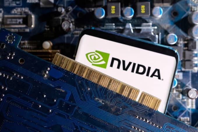 Trung Quốc nói Nvidia vi phạm luật chống độc quyền