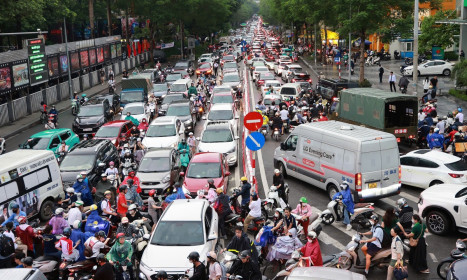 Người dân chuyển sang phương tiện xanh sẽ được hỗ trợ tài chính