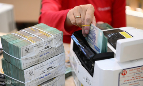 Ngân hàng không có lãi, nợ xấu trên 3% vẫn được niêm yết