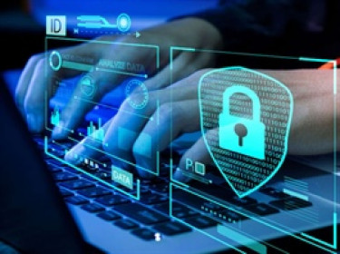 UBCKNN đề nghị tăng cường bảo đảm an toàn hệ thống thông tin phục vụ giao dịch chứng khoán