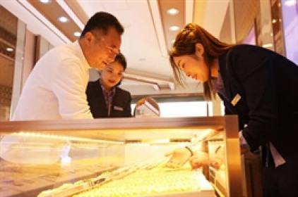 Nhà đầu tư Trung Quốc rời bỏ vàng để chuyển sang chứng khoán