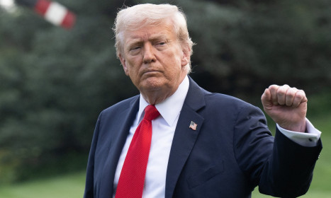 Chính sách kinh tế của ông Trump nằm trong tay Tòa án Tối cao