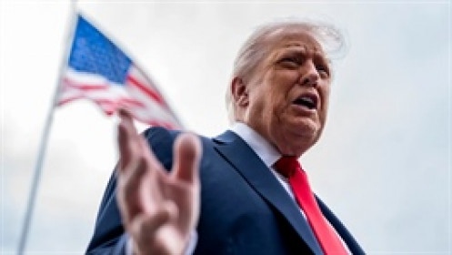 Ông Trump áp phí 100,000 USD/năm cho visa H-1B, gây sốc cho ngành công nghệ