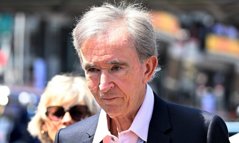 Ông chủ LVMH: Mức thuế với giới siêu giàu sẽ phá huỷ kinh tế Pháp